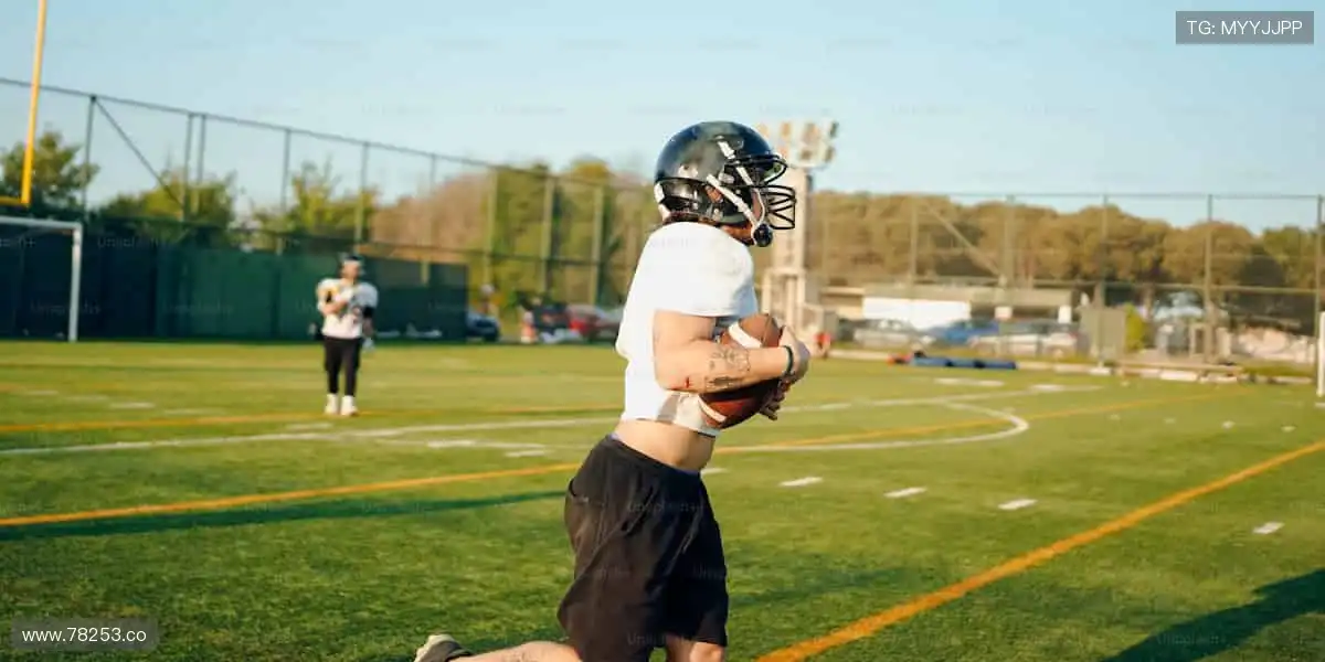 汗水铸就荣耀，热爱点燃梦想！🔥✨ 加入我们，成就你的冠军之路！